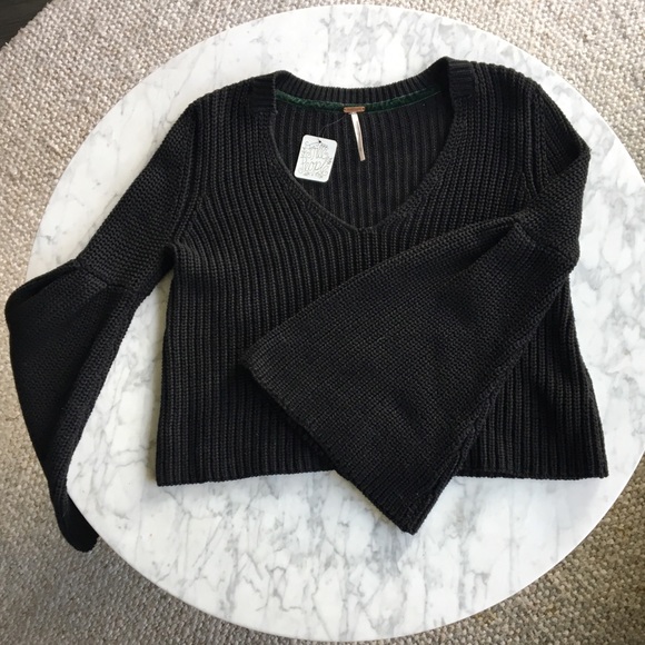 Free People Sweaters - ‼️NWT‼️ Free People Damsel Sweater XS